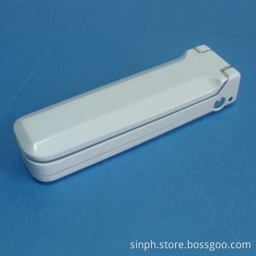 UV light baby nipple sterilizer